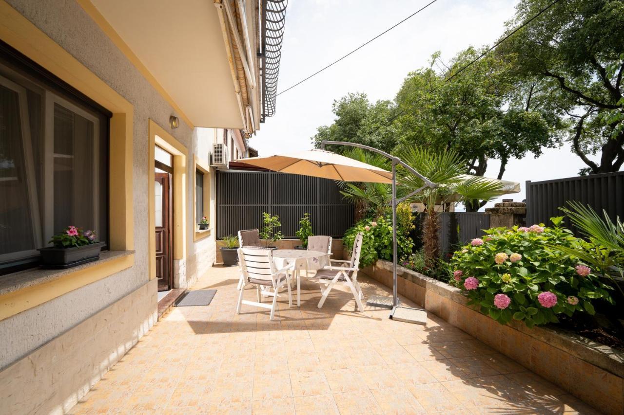 Appartement Amalis à Rijeka Extérieur photo